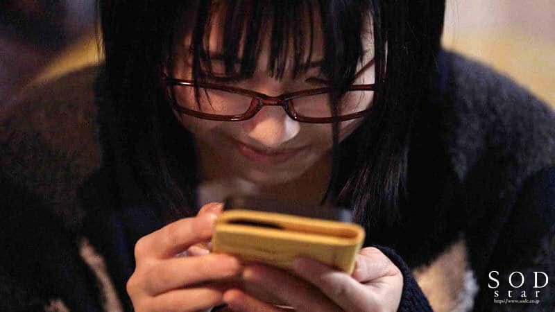 หนังav สาวแว่นเก็บตัวแอบพาแฟนเข้ามาเย็ดถึงบ้าน START-076 1